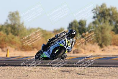 media/Dec-07-2024-CVMA (Sat) [[21c5f1ef85]]/Race 11-Amateur Supersport Open/